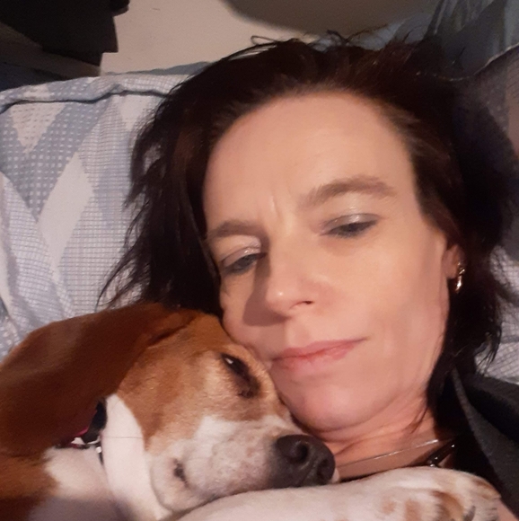 Meet your Posher, Melanie - Picture 2 of 2